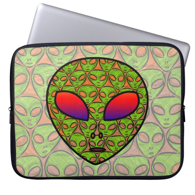 FRÄMMANDE HUVUD LAPTOP FODRAL (Framsidan)