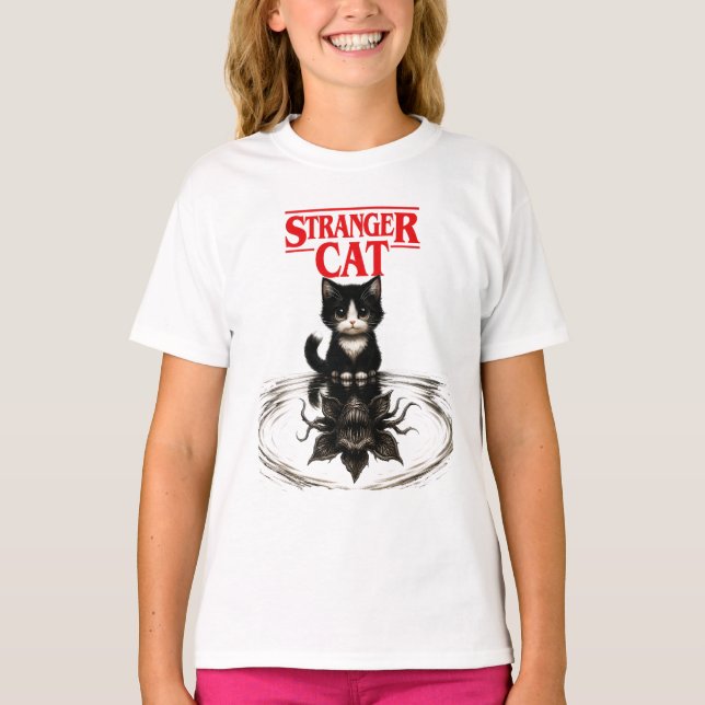 främmande katt t shirt (Framsida)
