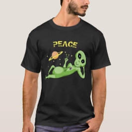 Främmande manar för fred grundläggande mörka t-shirt