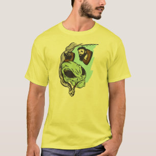 Främmande människahuvudtroféer t-shirt