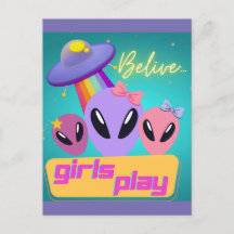 främmande tro-tjejer spelar