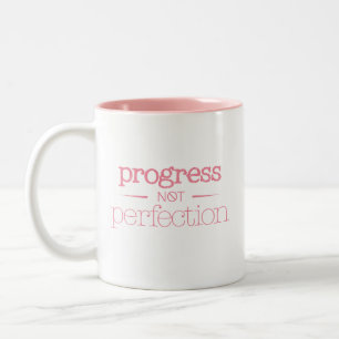 Framsteg Inte Perfektion Motivationsmeddelande Två-Tonad Mugg
