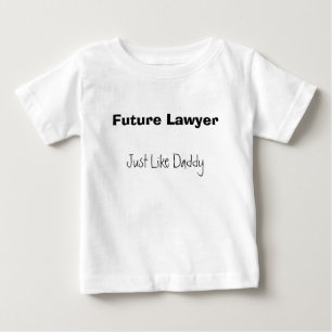 Framtida advokat, precis lik pappa tee