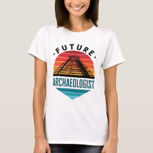 Framtida arkeologen Archeology Student T Shirt