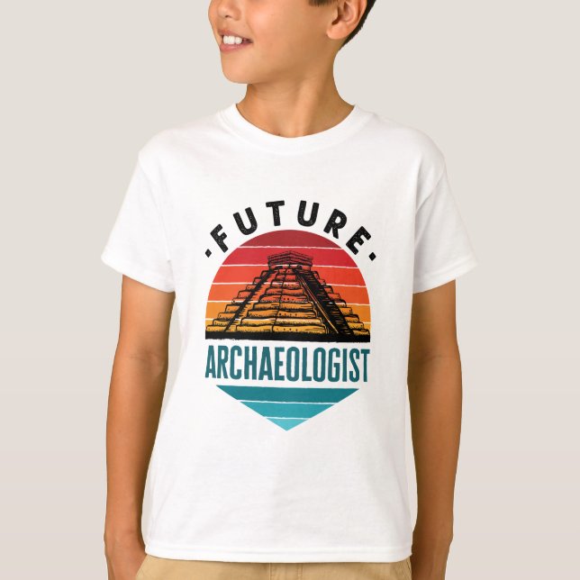 Framtida arkeologen Archeology Student T Shirt (Framsida)