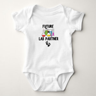 Framtida Baby-partnervetenskapen i Lab Baby T Shirt