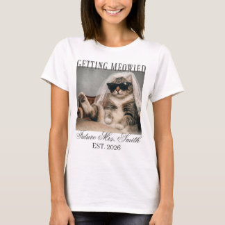Framtida fru blir Meowied T Shirt