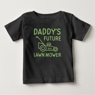 Framtida gräsmattagräsklippningsmaskin för papp tee shirt