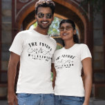 Framtida herr och fru Efternamn Bröllop T-Shirt<br><div class="desc">Framtida herr och fru personlig med första och sista namn med bröllop-datum.</div>