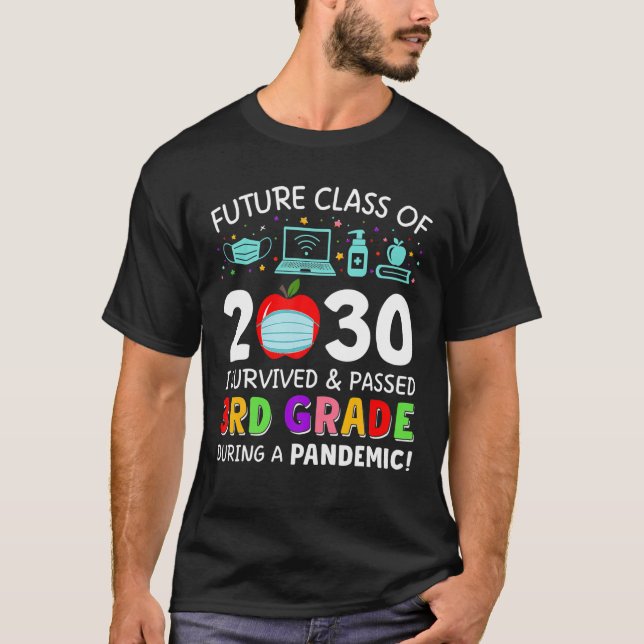 Framtida klass för 2030 års tredje Klass-Studenten T Shirt (Framsida)
