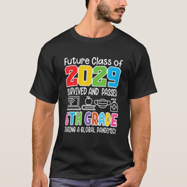 Framtida klass i 2029 i Studenten I, 5 T Shirt (Framsida)