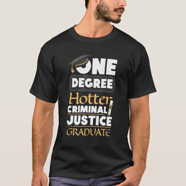 Framtida polis i brottmål i en grad t shirt (Framsida)