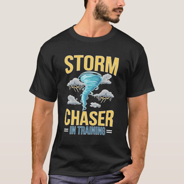 Framtida storm-chasser i Tornadot till T Shirt (Framsida)