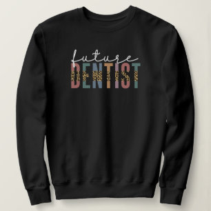 Framtida tandläkare vid tandläkarutbildning i Stud T Shirt