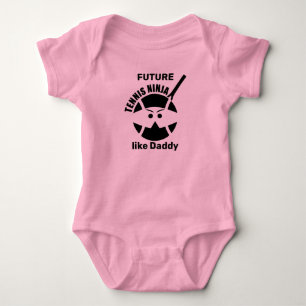 🎾 framtida tennis ninja! [som pappa] rosa t shirt