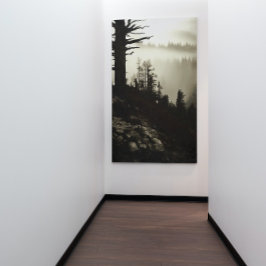 Från berget till Moody dimma från morgonTreescape Canvastryck