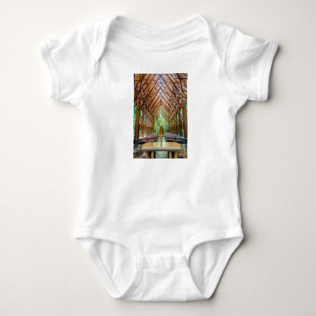Från Bodykosten Altar Baby T Shirt (Framsida)
