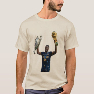 Från europeiska nätter till världsscener, han vann t shirt