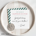 Från jultomtens sändebud Mini-jul Anteckningskort<br><div class="desc">Använda den här vackra juldesignen till att en anteckning från ditt barns sida. Officiellen kan se festive red och grönten är "från Santa's Elves skrivbord" överst. Lägg till en handskriven anteckning - men var noga med att dölja handskriften! Perfekt för ditt barns ankomst eller avgång, eller ett meddelande efter halva...</div>
