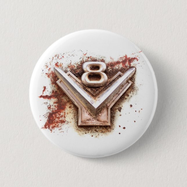 Från klassikerbilen: Rostig gammal v8 emblem i Knapp (Framsida)