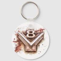 Från klassisk bil: Rusty old v8 emblem i krom