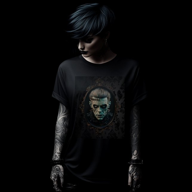 Frank Jr. Women's T-Shirt (Skapare uppladdad)