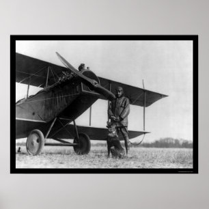 Frank Stanton med en katt på hans flygplan 1922 Poster