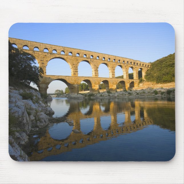 Frankrike, Avignon. Pont du Gard Roman Musmatta (Framsidan)