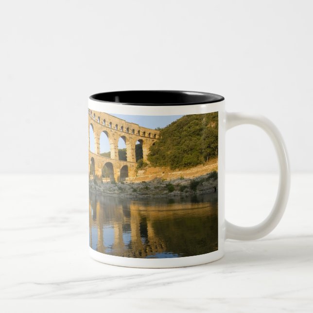 Frankrike, Avignon. Pont du Gard Roman Två-Tonad Mugg (Höger)