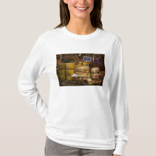 Frankrike, Korsika. Lokala ostar och charcuterier T-shirt