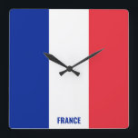 Frankrike National Flagga Patriotic Fyrkantig Klocka<br><div class="desc">Frankrike National Flagga Patriotic Square Wall Clock, med flagga land i det nationella färg tryckt hela tiden. Land namn är delvis integrerat i utformningen på grund. Anpassadet är helt och hållet "Anpassa den!" ingår. Den här charmerande utformningen är den häpnadsväckande presenten och den underbara show biet på väggen. © 2022...</div>