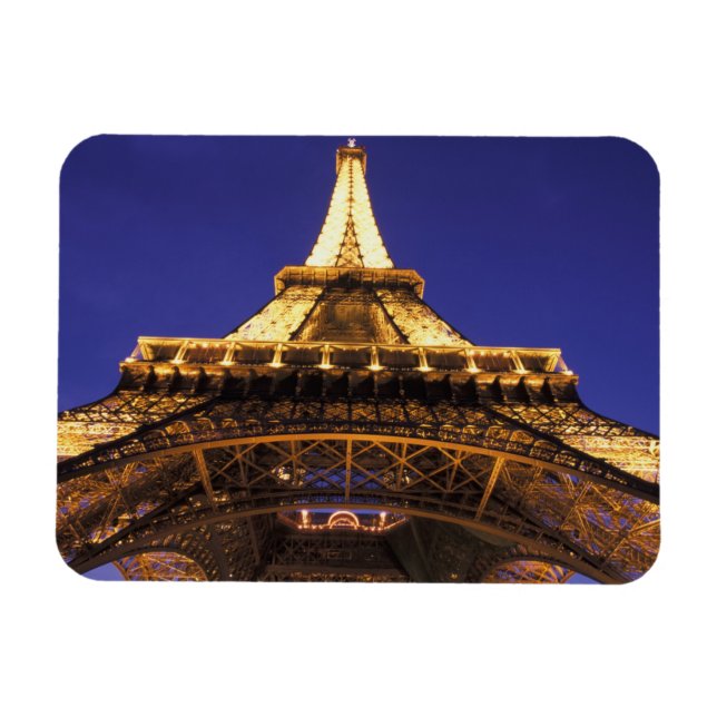 FRANKRIKE, Paris Eiffeltornet, kvällsutsikt Magnet (Horisontell)