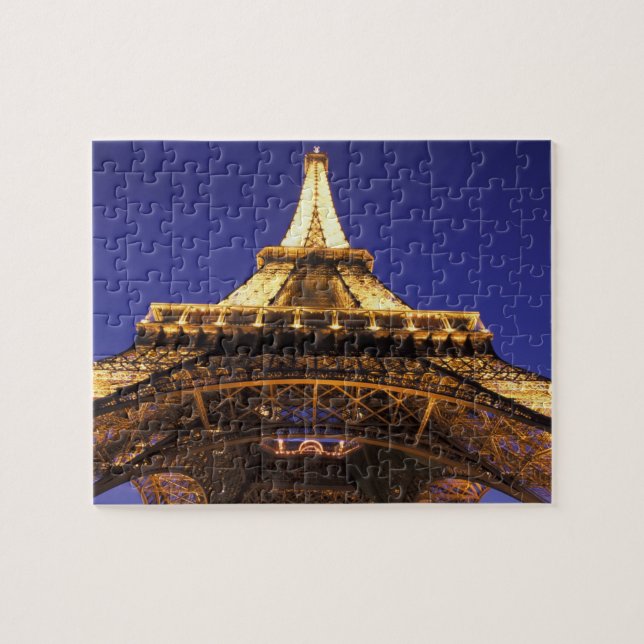 FRANKRIKE, Paris Eiffeltornet, kvällsutsikt Pussel (Horisontell)