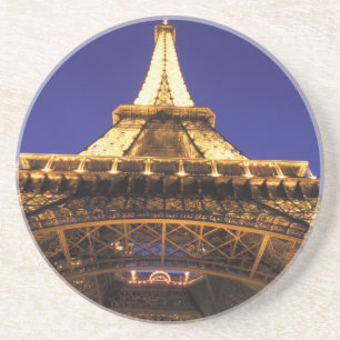 FRANKRIKE, Paris Eiffeltornet, kvällsutsikt Underlägg Sandsten