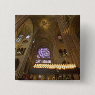 Frankrike, Paris. Interiör från Notre Dame-katedra Knapp