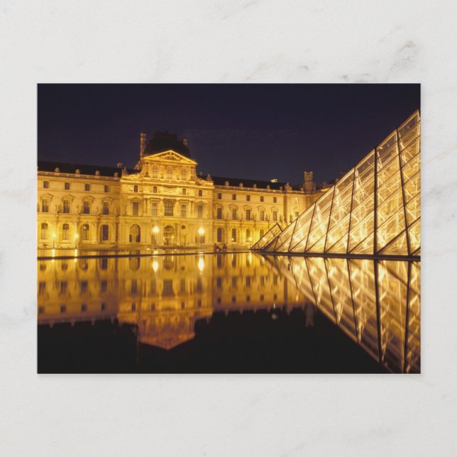 Frankrike, Paris, Louvre museet på natten. Vykort (Framsida)