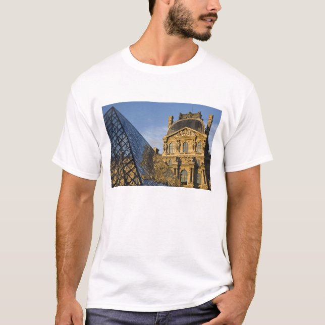 Frankrike, Paris, Louvre Museum och pyramiden, Tröja (Framsida)