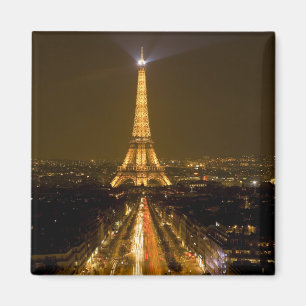Frankrike, Paris. Nattlig vy av Eiffeltornet Magnet