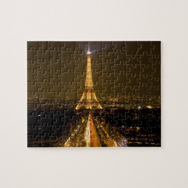 Frankrike, Paris. Nattlig vy av Eiffeltornet Pussel (Horisontell)