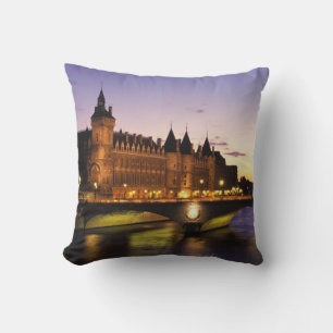 Frankrike, Paris, Seinefloden och Conciergerie Kudde