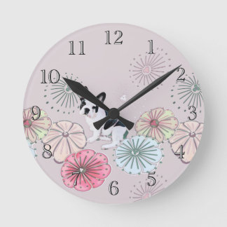 Fransk Bulldog and Flowers Rund Klocka