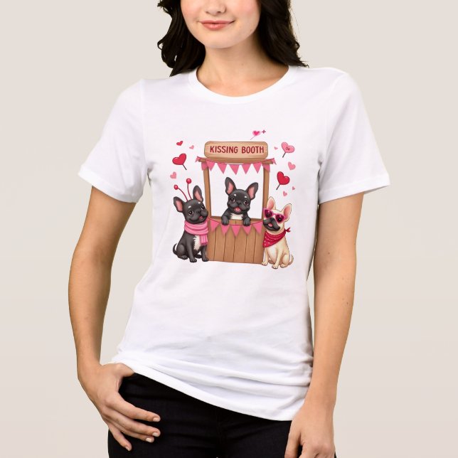 Fransk Bulldog Kissing Booth T Shirt (Framsida)