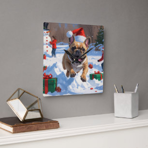 Fransk Bulldog Kör i Snö med Julhatt Fyrkantig Klocka
