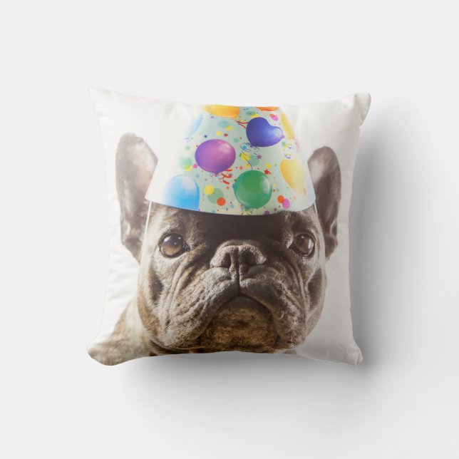 Fransk Bulldog med Party Hat Kudde (Framsida)