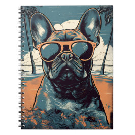 Fransk Bulldog på en tropisk strand under solnedgå Anteckningsbok