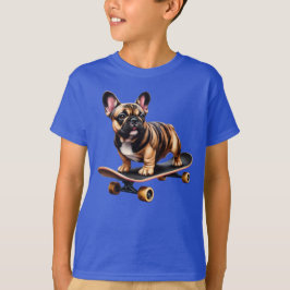 Fransk Bulldog på ett skateboard T Shirt