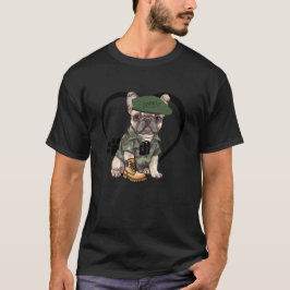 Fransk Bulldog Puppy i Camo Outfit & Grönt Beret T Shirt