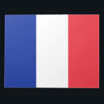 Fransk Flagga (Frankrike) Anteckningsblock<br><div class="desc">Denna utformning är utmärkande för den nationella flagga av Frankrike (officiellt Fransken, République française), som är ett land som består av storstadt Frankrike i Westerna Europa och flera utomeuropeiska regioner och territorier. Storstadsområdet Frankrike sträcker sig från Medelhavet till Engelska kanalen och Nordsjön, från Rhen till Atlanten. Det gräns Belgien, Luxemburg...</div>