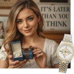 Fransk Fleur de Lis Guld Vintage Paris Classy Armbandsur<br><div class="desc">Utformning av Fransken i vintage med fyra guld fleur de lis-blommor som bildar ett kor i centrum.</div>
