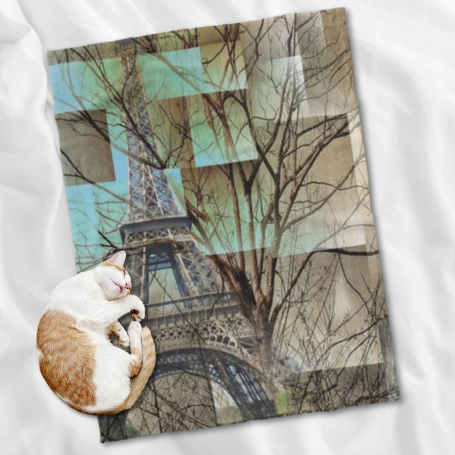 fransk hösten träd gren Paris eiffel torn Fleecefilt (french autumn tree branch Paris eiffel tower Fleece Blanket)